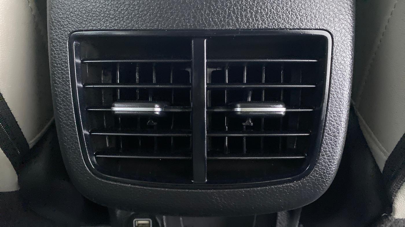 2020 KIA SELTOS HTX AT PETROL, Petrol, Automatic, 30,758 km, Rear AC Vents