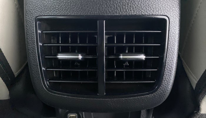 2020 KIA SELTOS HTX AT PETROL, Petrol, Automatic, 30,758 km, Rear AC Vents