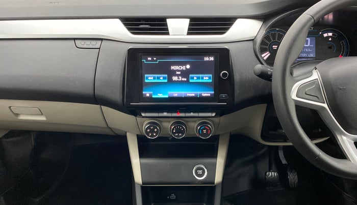 2020 Renault TRIBER RXZ AT, Petrol, Automatic, 11,763 km, Air Conditioner