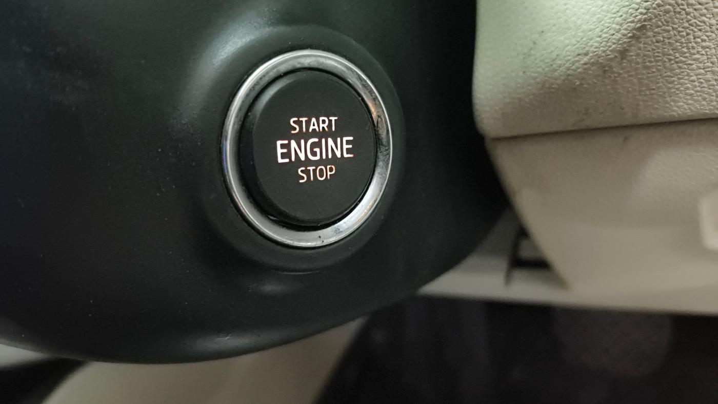 2023 Skoda SLAVIA AMBITION 1.0L TSI AT, Petrol, Automatic, 28,137 km, Keyless Start/ Stop Button