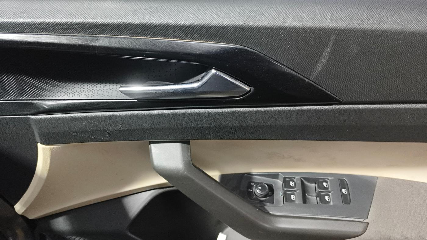 2023 Skoda SLAVIA AMBITION 1.0L TSI AT, Petrol, Automatic, 28,137 km, Driver Side Door Panels Control