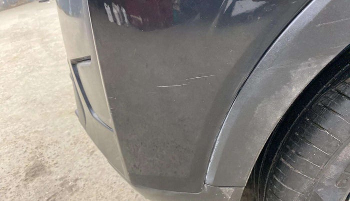 2022 Mahindra XUV300 W6 1.2 PETROL, Petrol, Manual, 13,171 km, Front bumper - Minor scratches
