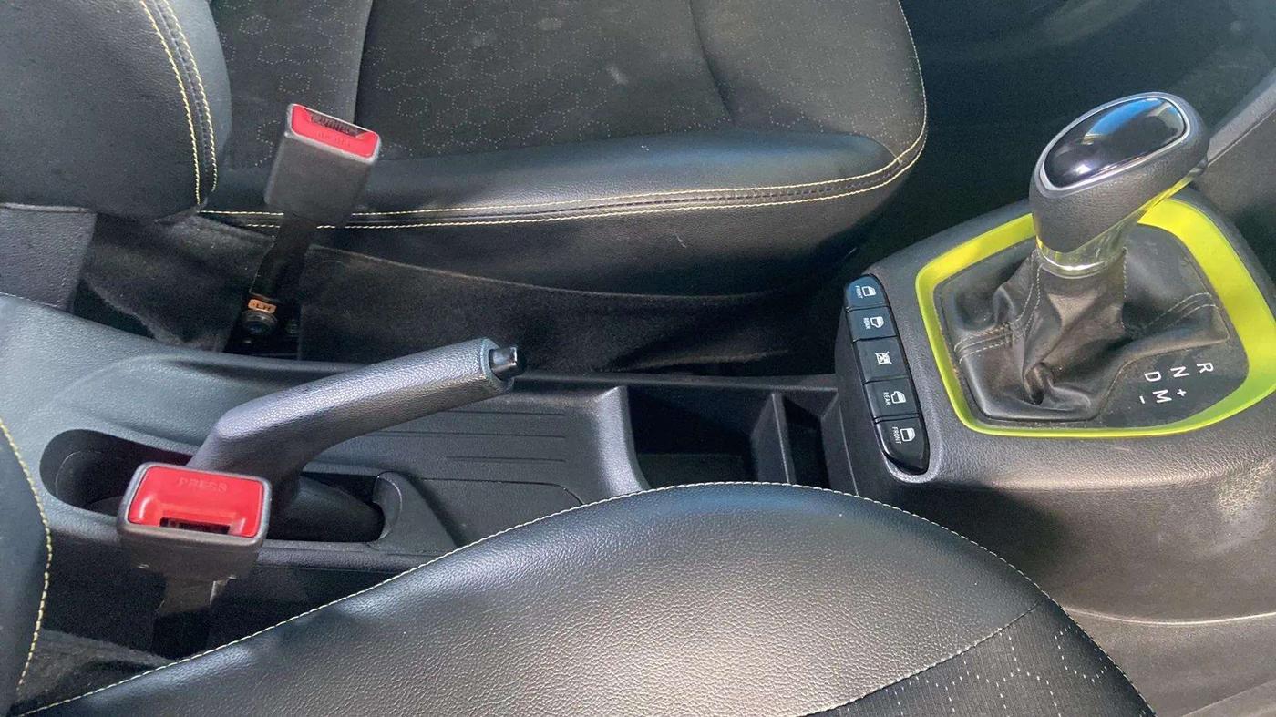 2019 Hyundai NEW SANTRO SPORTZ AMT, Petrol, Automatic, 49,606 km, Gear Lever