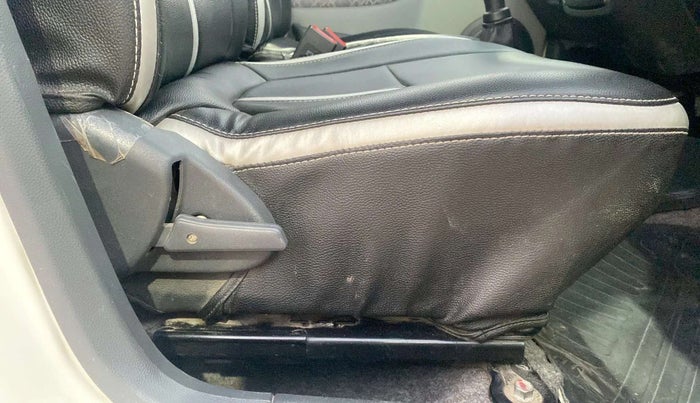 2018 Maruti Alto 800 VXI, Petrol, Manual, 22,601 km, Driver Side Adjustment Panel