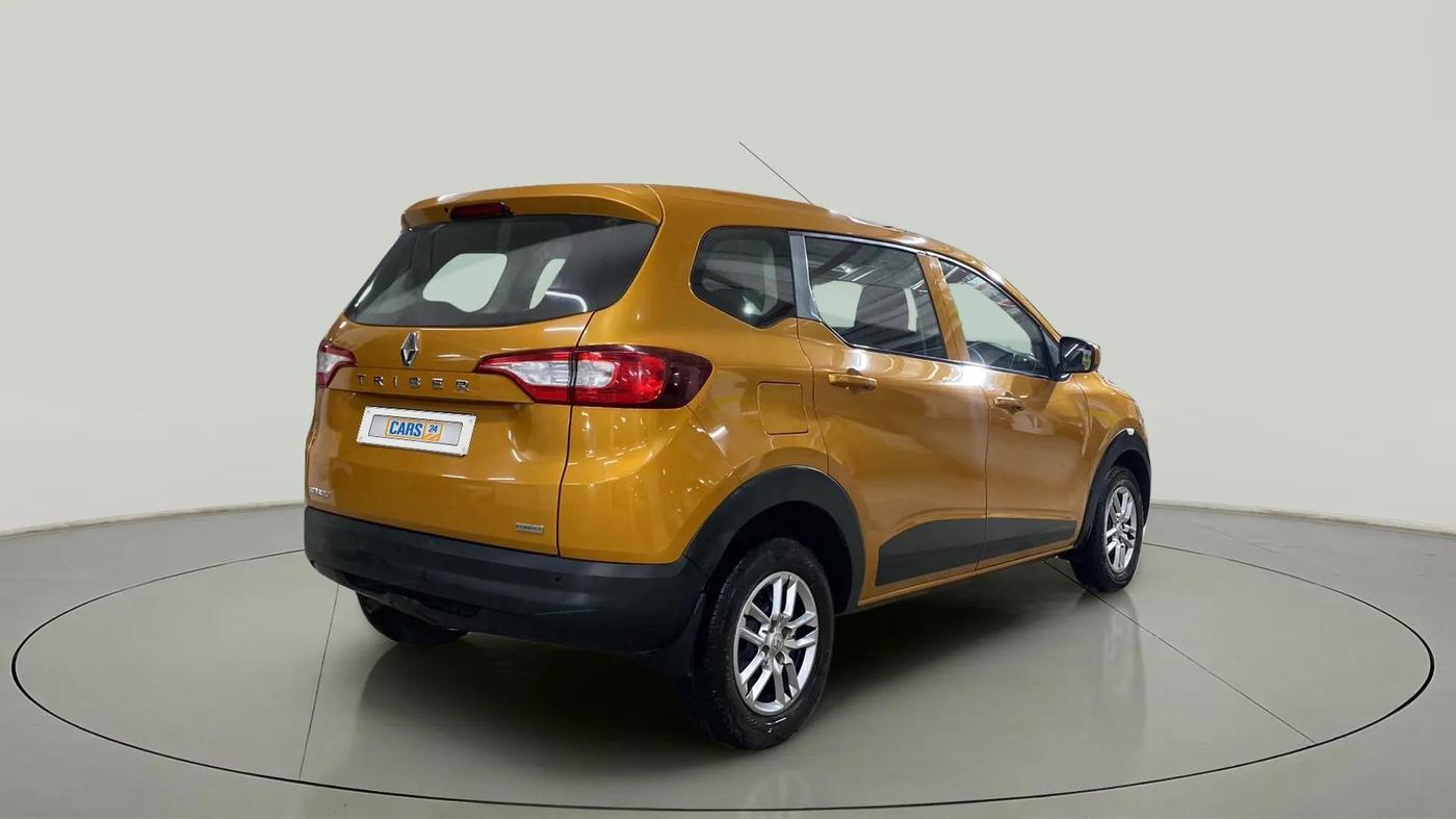 2020 Renault TRIBER RXL MT, Petrol, Manual, 11,731 km, Right Back Diagonal