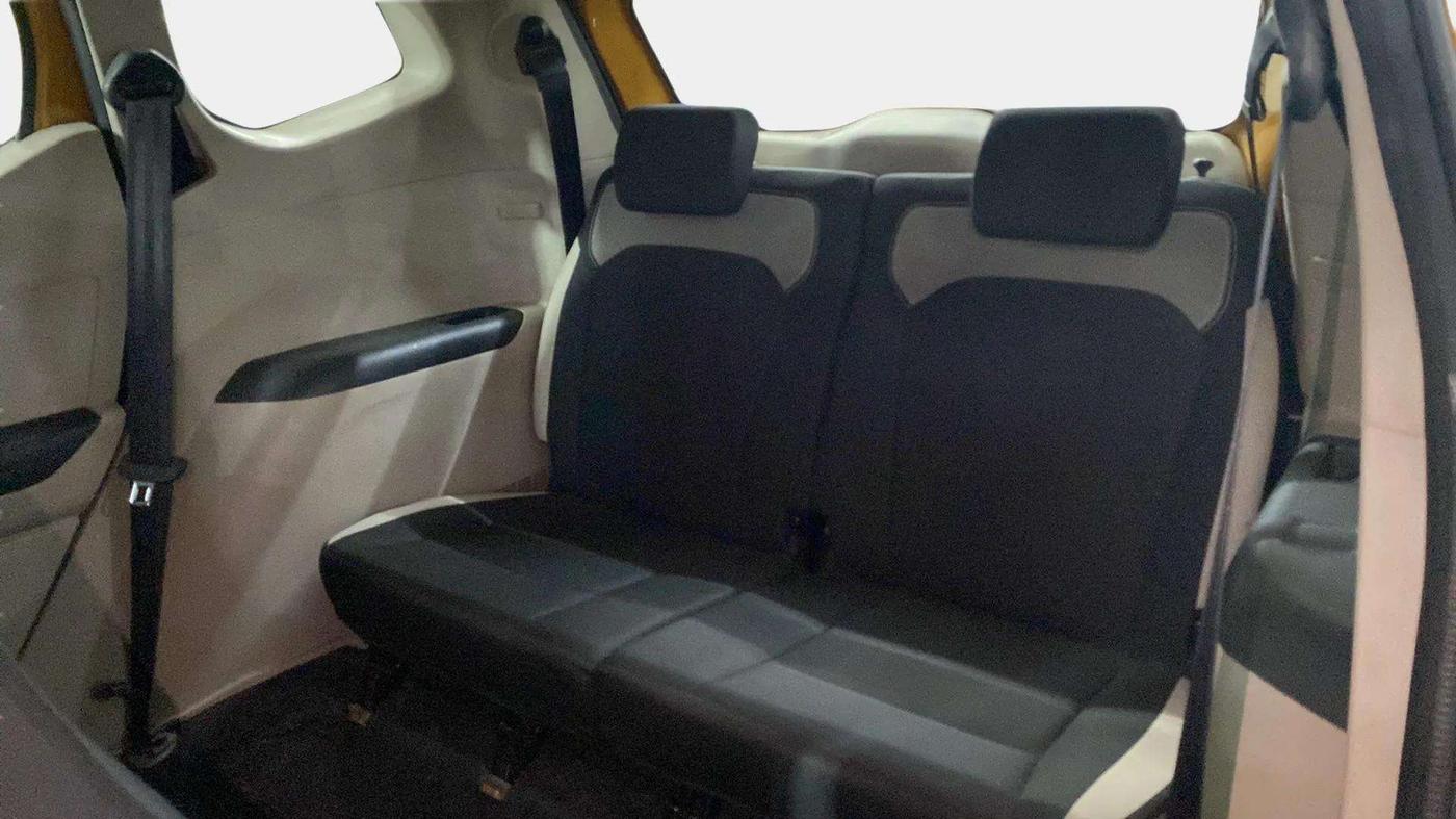 2020 Renault TRIBER RXL MT, Petrol, Manual, 11,731 km, Third Seat Row ( optional )