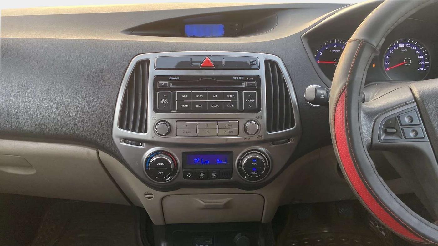 2014 Hyundai i20 ASTA 1.2, Petrol, Manual, 48,621 km, Air Conditioner