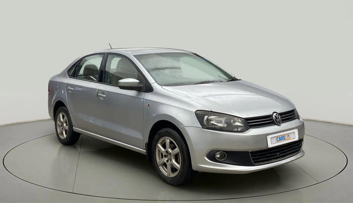 2013 Volkswagen Vento HIGHLINE 1.6 MPI, Petrol, Manual, 71,793 km, Right Front Diagonal