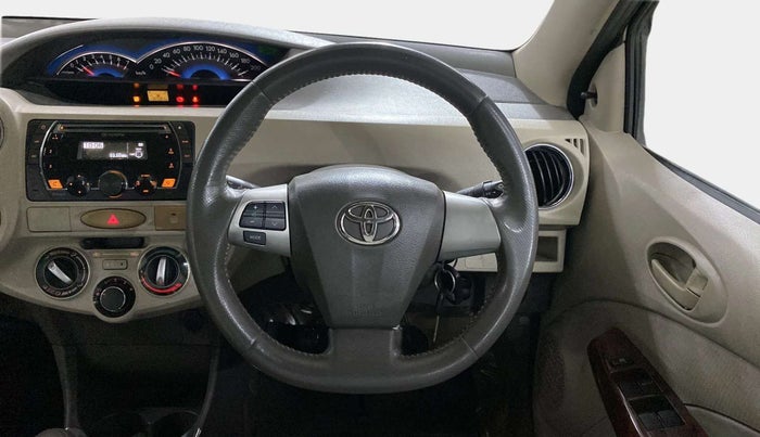2013 Toyota Etios Liva V SP, Petrol, Manual, 32,054 km, Steering Wheel Close Up