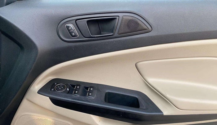 2020 Ford Ecosport TREND 1.5L PETROL, Petrol, Manual, 71,036 km, Driver Side Door Panels Control