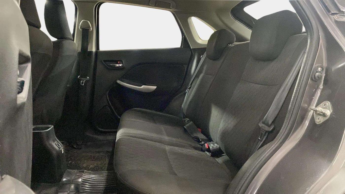 2017 Maruti Baleno DELTA DIESEL 1.3, Diesel, Manual, 90,909 km, Right Side Rear Door Cabin
