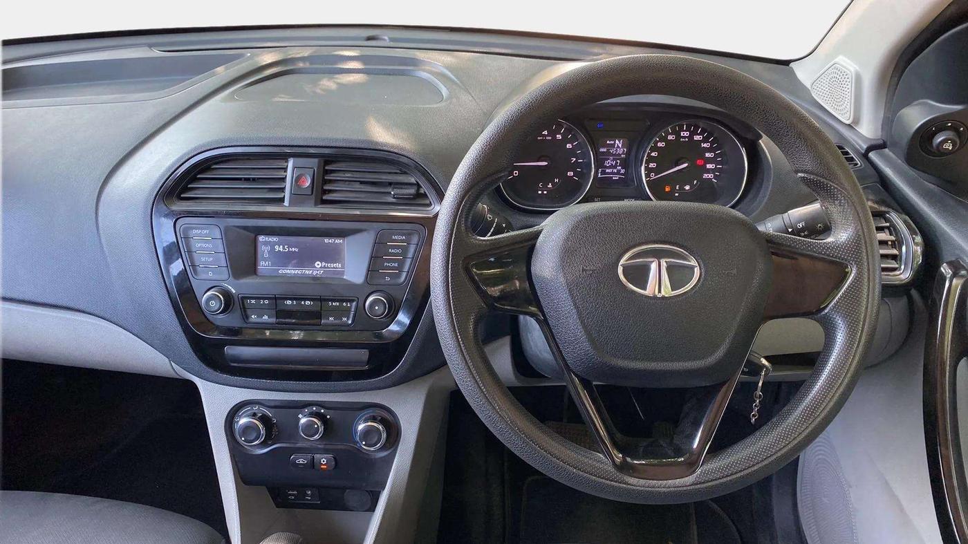2018 Tata Tiago XTA PETROL, Petrol, Automatic, 45,947 km, Steering Wheel Close Up