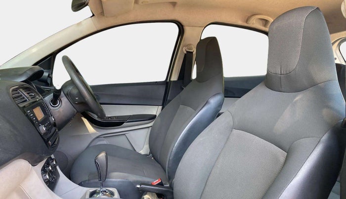 2018 Tata Tiago XTA PETROL, Petrol, Automatic, 45,947 km, Right Side Front Door Cabin