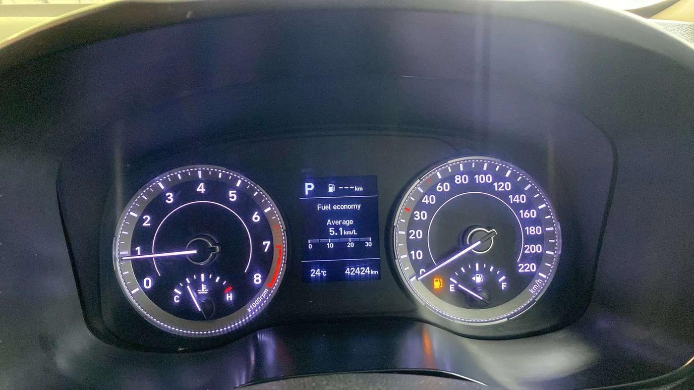 2019 Hyundai VENUE SX PLUS 1.0 TURBO DCT, Petrol, Automatic, 42,394 km, Odometer Image