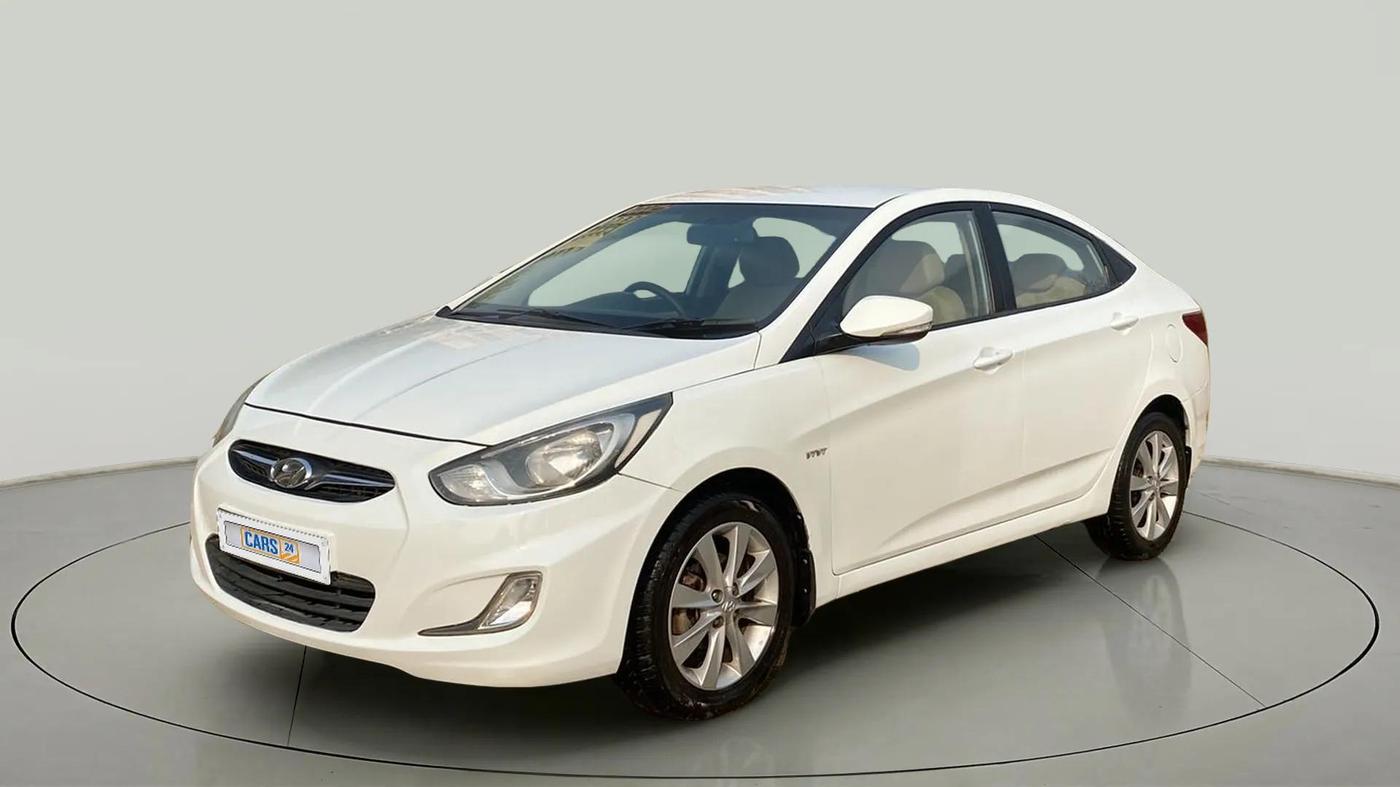 2013 Hyundai Verna FLUIDIC 1.6 VTVT SX, Petrol, Manual, 77,282 km, Left Front Diagonal