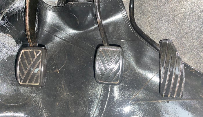 2014 Maruti Wagon R 1.0 VXI, Petrol, Manual, 77,959 km, Pedals