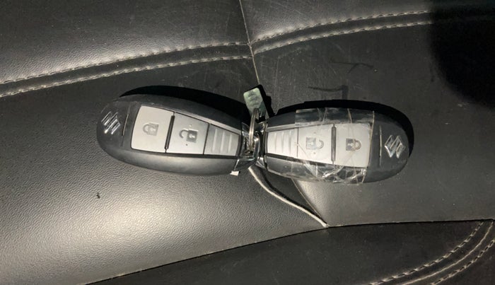 2022 Maruti Vitara Brezza VXI, Petrol, Manual, 44,506 km, Key Close Up