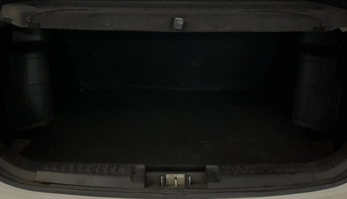 2022 Maruti Vitara Brezza VXI, Petrol, Manual, 44,506 km, Boot Inside