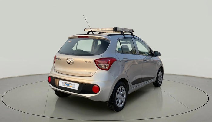 2017 Hyundai Grand i10 SPORTZ (O) 1.2 KAPPA VTVT, Petrol, Manual, 67,008 km, Right Back Diagonal