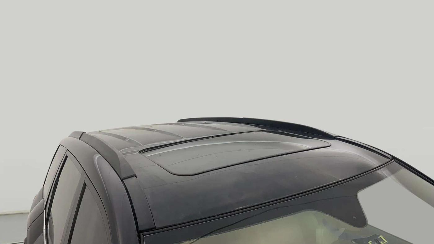 2017 Mahindra XUV500 W10 AT, Diesel, Automatic, 80,374 km, Roof