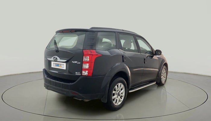2017 Mahindra XUV500 W10 AT, Diesel, Automatic, 80,374 km, Right Back Diagonal