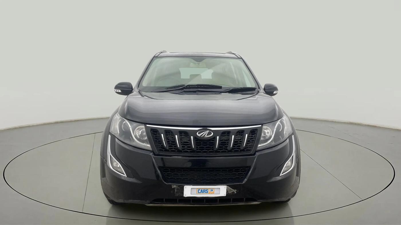 2017 Mahindra XUV500 W10 AT, Diesel, Automatic, 80,374 km, Front
