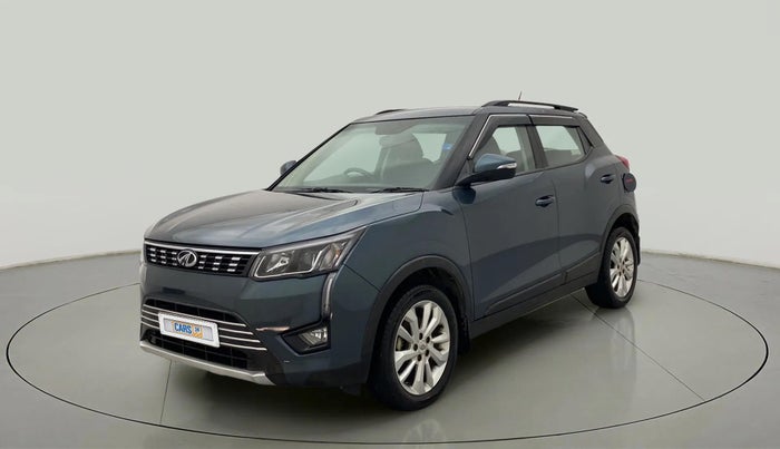 2021 Mahindra XUV300 W8 1.2 PETROL, Petrol, Manual, 19,725 km, Left Front Diagonal