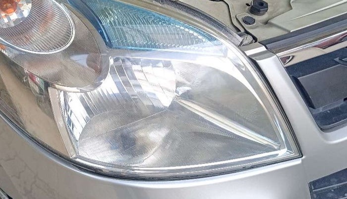 2013 Maruti Wagon R 1.0 VXI, Petrol, Manual, 59,735 km, Right headlight - Minor scratches