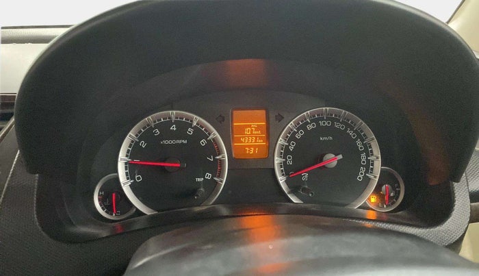 2015 Maruti Swift Dzire VXI, Petrol, Manual, 43,609 km, Odometer Image