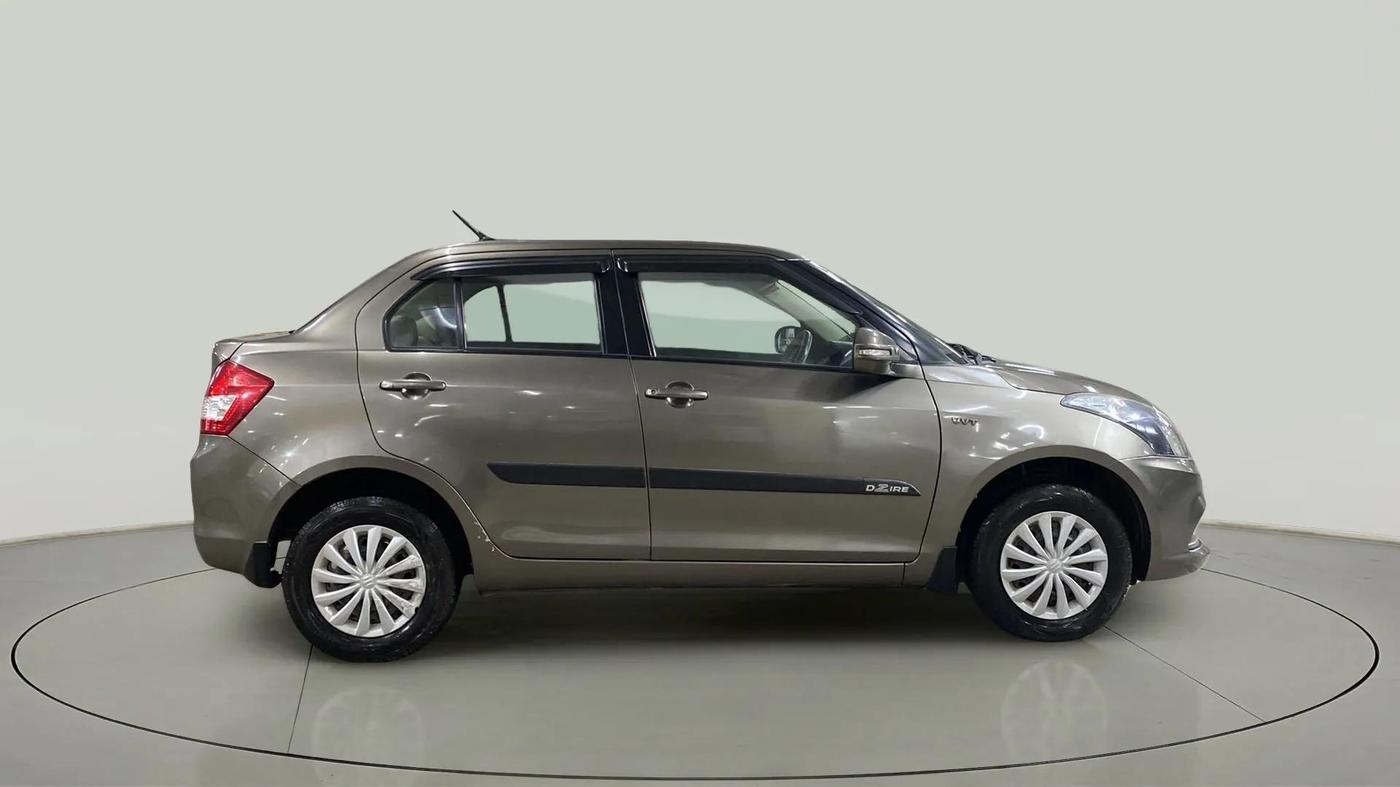 2015 Maruti Swift Dzire VXI, Petrol, Manual, 43,609 km, Right Side View