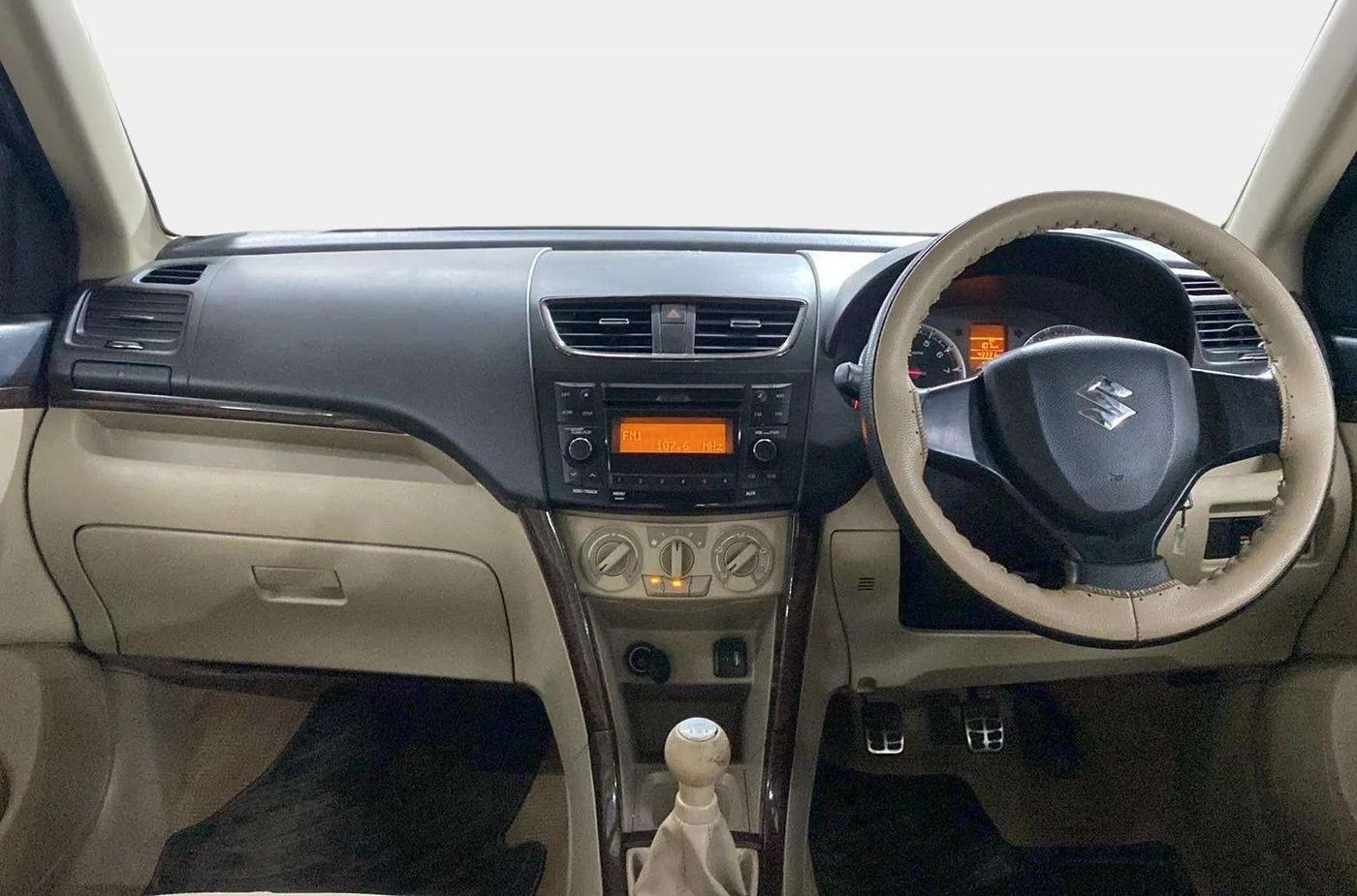 2015 Maruti Swift Dzire VXI, Petrol, Manual, 43,609 km, Dashboard