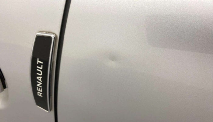 2020 Renault Kwid RXT 1.0 AMT (O), Petrol, Automatic, 34,529 km, Rear left door - Slightly dented
