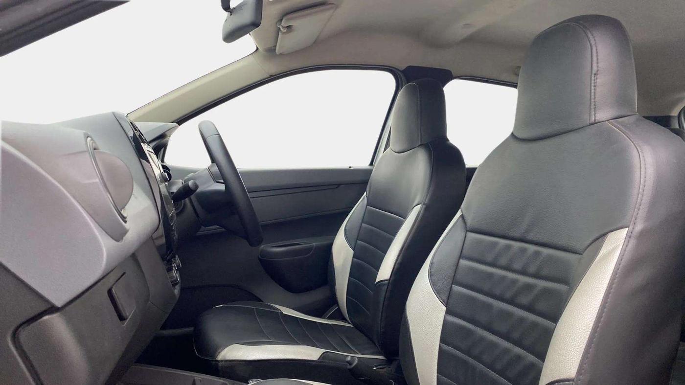 2020 Renault Kwid RXT 1.0 AMT (O), Petrol, Automatic, 34,529 km, Right Side Front Door Cabin