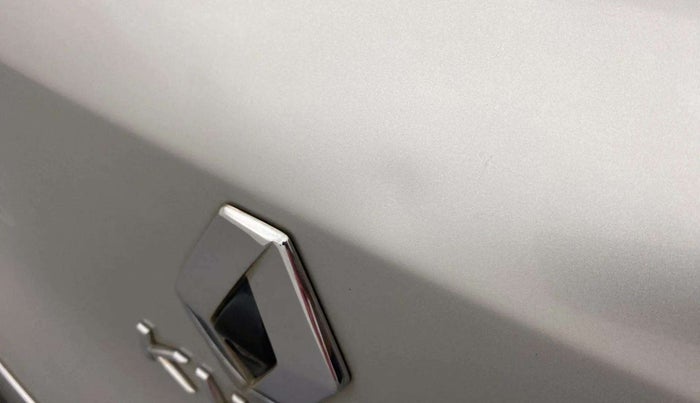 2020 Renault Kwid RXT 1.0 AMT (O), Petrol, Automatic, 34,529 km, Dicky (Boot door) - Slightly dented