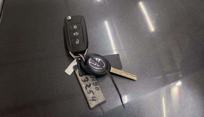 2021 Tata Tiago XZ PLUS PETROL, Petrol, Manual, 15,888 km, Key Close Up