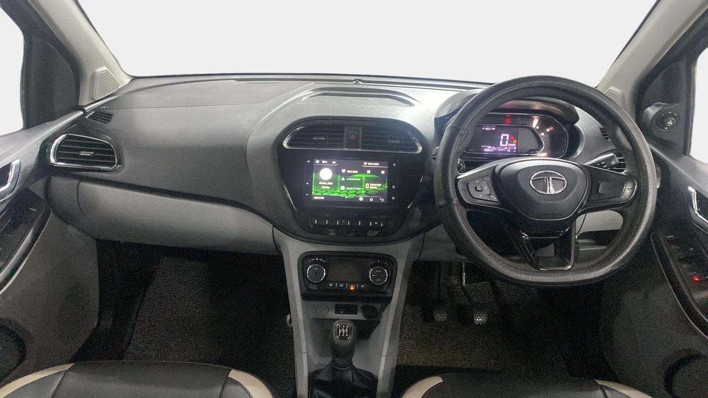 2021 Tata Tiago XZ PLUS PETROL, Petrol, Manual, 15,888 km, Dashboard
