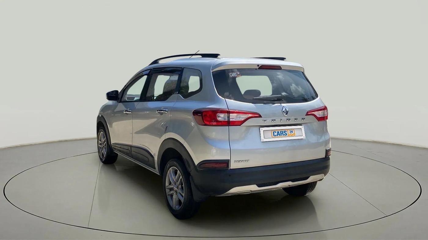 2021 Renault TRIBER RXZ, Petrol, Manual, 27,701 km, Left Back Diagonal