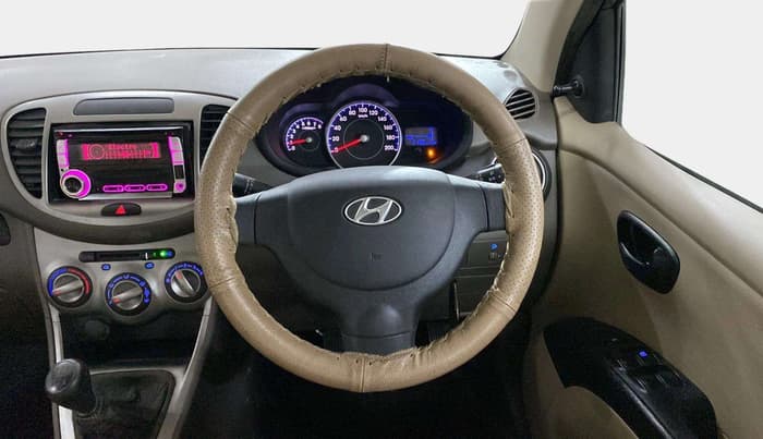 2014 Hyundai i10 MAGNA 1.1, Petrol, Manual, 5,120 km, Steering Wheel Close Up