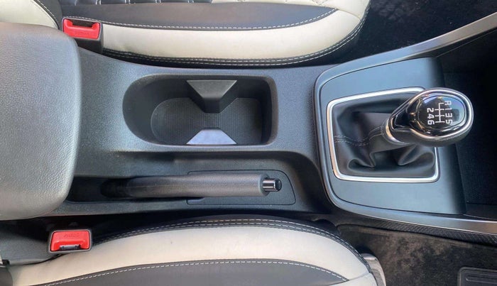 2022 Hyundai Creta E 1.5 PETROL, Petrol, Manual, 8,310 km, Gear Lever