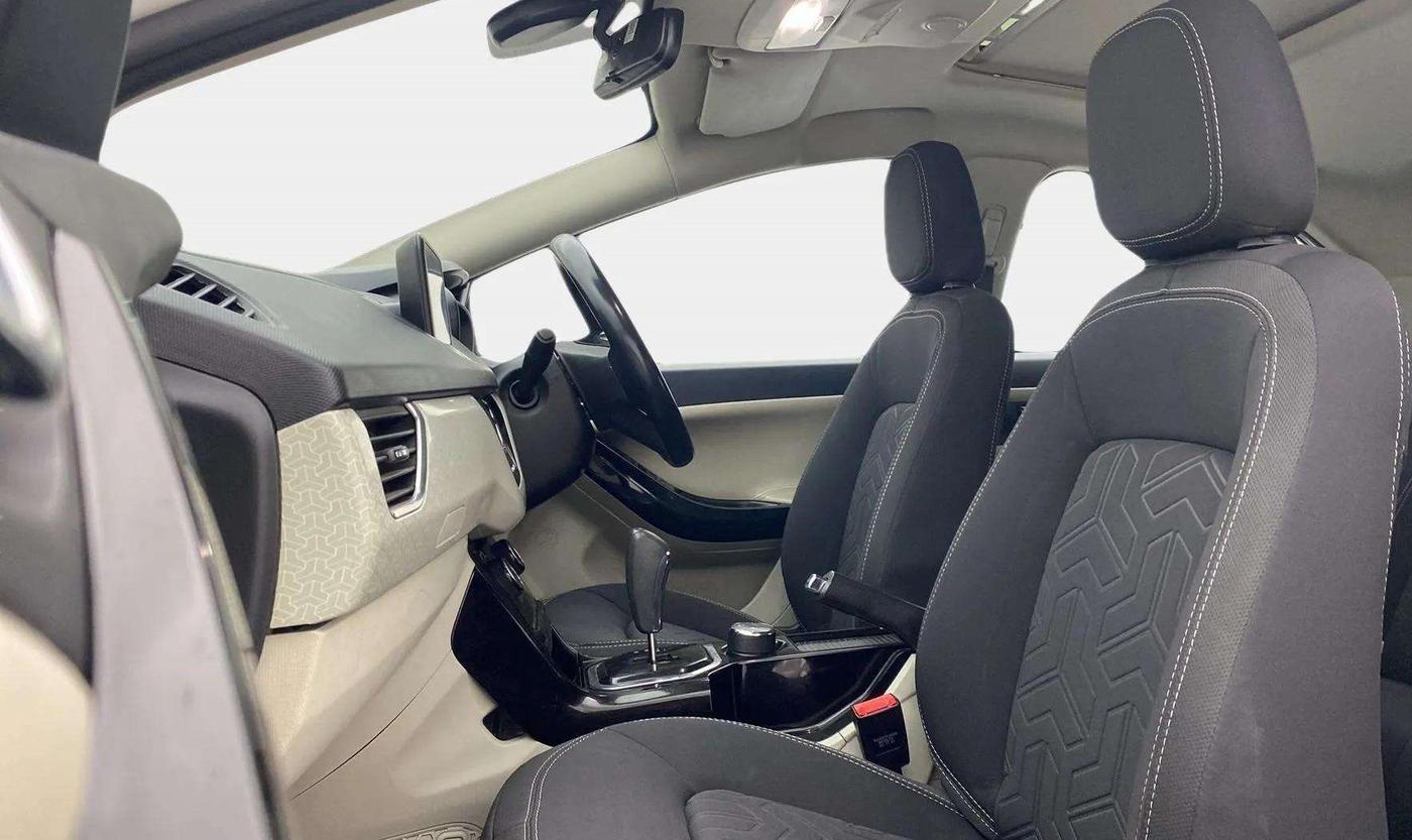 2021 Tata NEXON XZA PLUS (O) DIESEL, Diesel, Automatic, 56,973 km, Right Side Front Door Cabin
