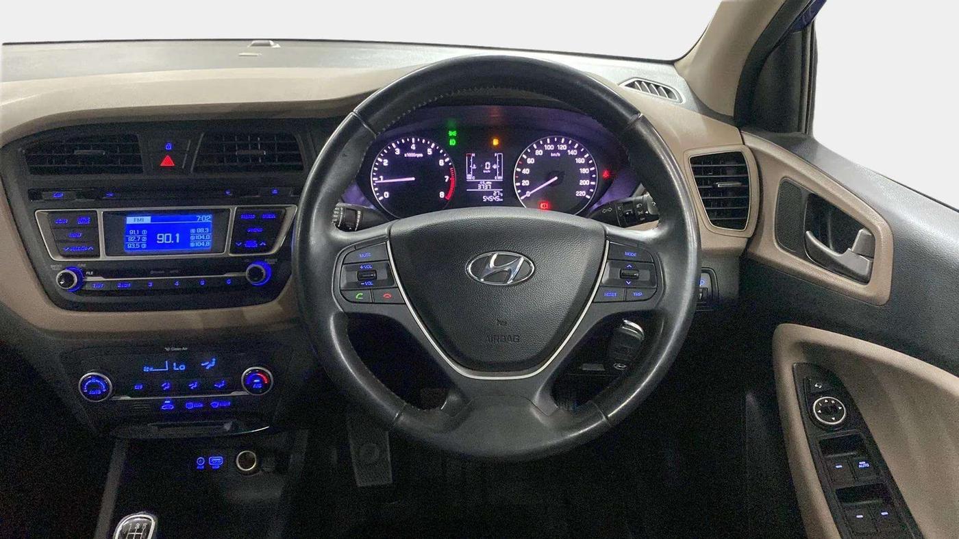 2015 Hyundai Elite i20 SPORTZ 1.2, Petrol, Manual, 54,523 km, Steering Wheel Close Up