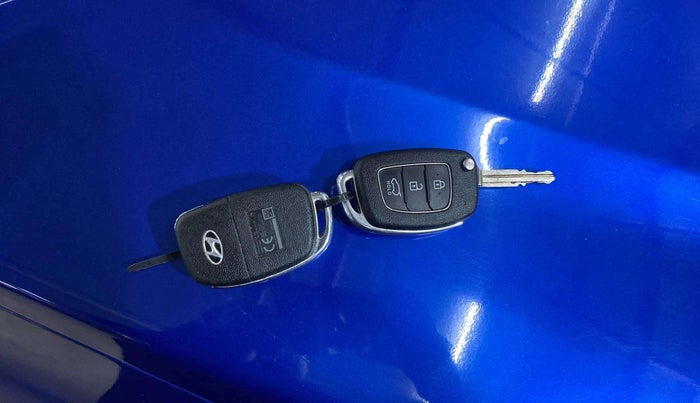 2015 Hyundai Elite i20 SPORTZ 1.2, Petrol, Manual, 54,523 km, Key Close Up