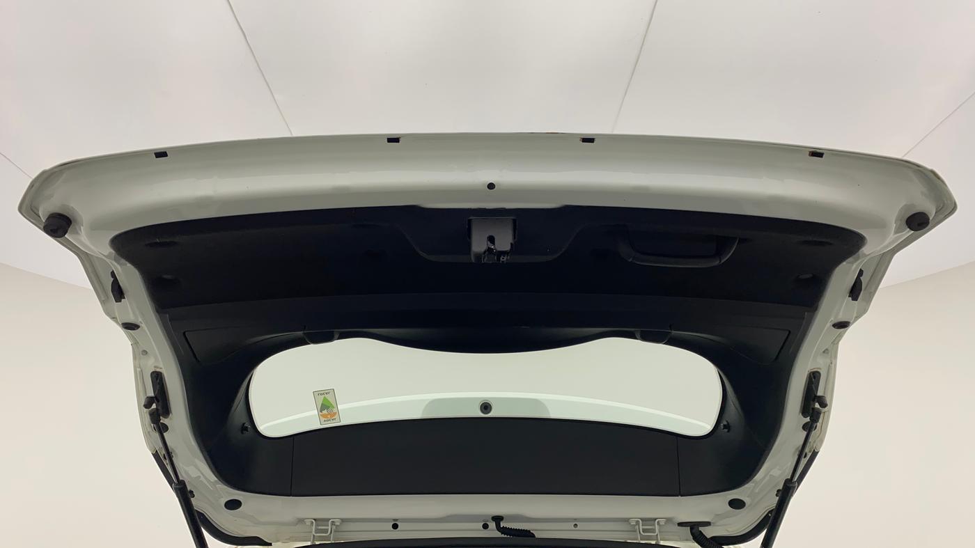 2021 Tata Harrier XE 2.0L Kryotec, Diesel, Manual, 28,447 km, Boot Door Open