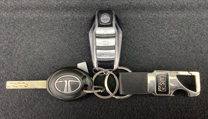 2021 Tata Harrier XE 2.0L Kryotec, Diesel, Manual, 28,447 km, Key Close Up