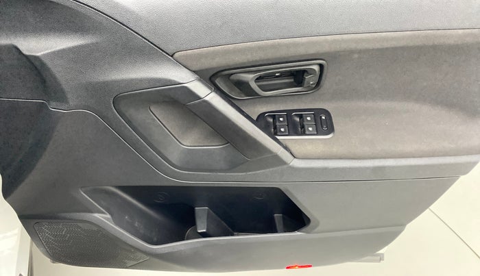 2021 Tata Harrier XE 2.0L Kryotec, Diesel, Manual, 28,447 km, Driver Side Door Panels Control
