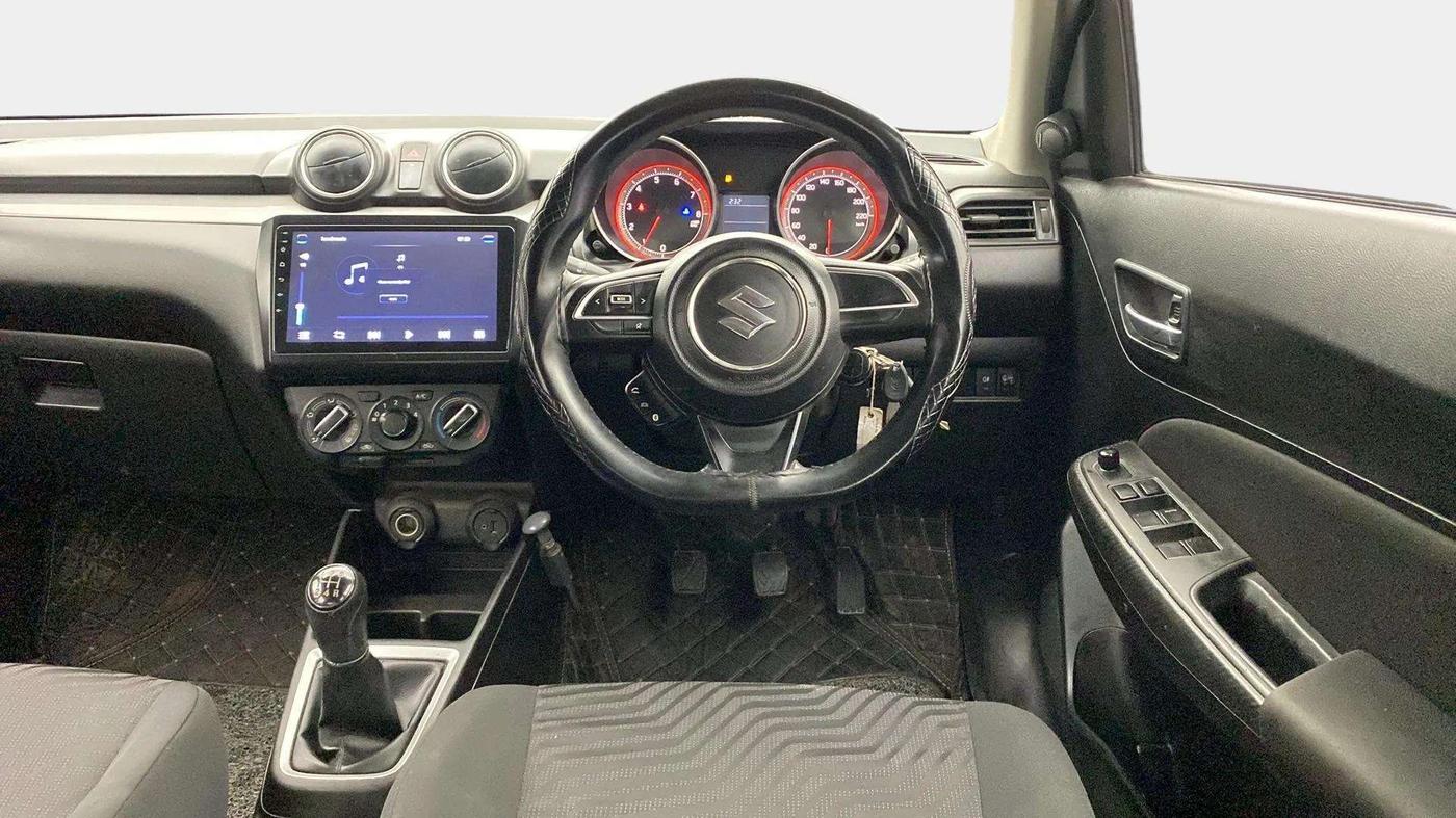 2018 Maruti Swift VXI, Petrol, Manual, 66,466 km, Steering Wheel Close Up