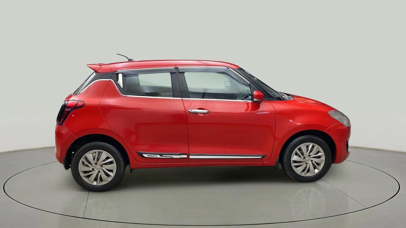 2018 Maruti Swift VXI, Petrol, Manual, 66,466 km, Right Side View