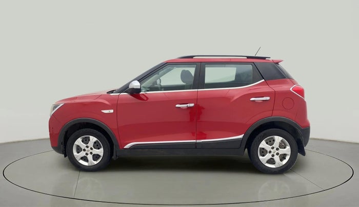 2020 Mahindra XUV300 W6 1.2 PETROL, Petrol, Manual, 82,299 km, Left Side