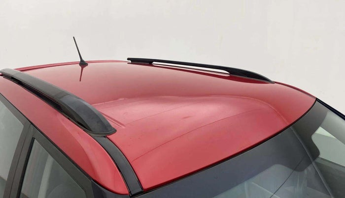 2020 Mahindra XUV300 W6 1.2 PETROL, Petrol, Manual, 82,299 km, Roof