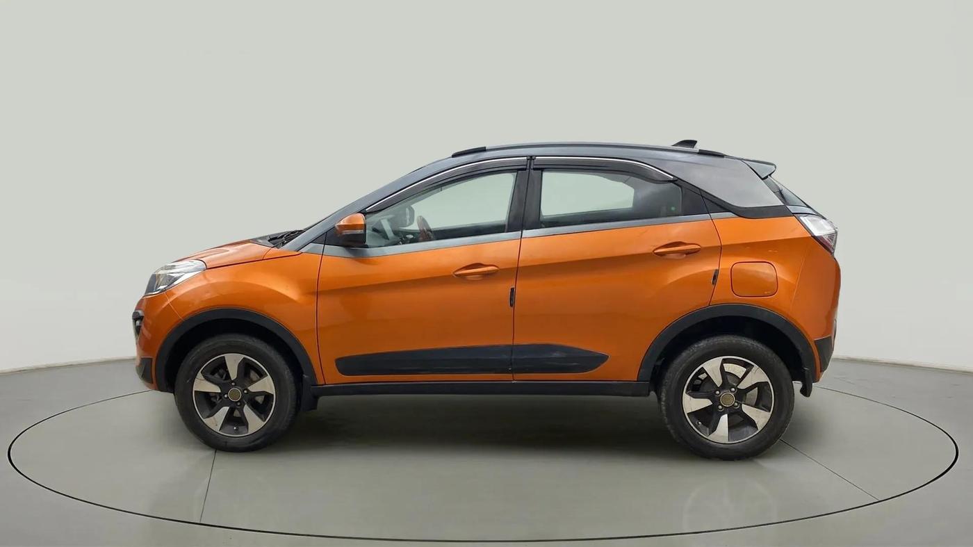 2019 Tata NEXON XZ PLUS PETROL DUAL TONE, Petrol, Manual, 24,701 km, Left Side